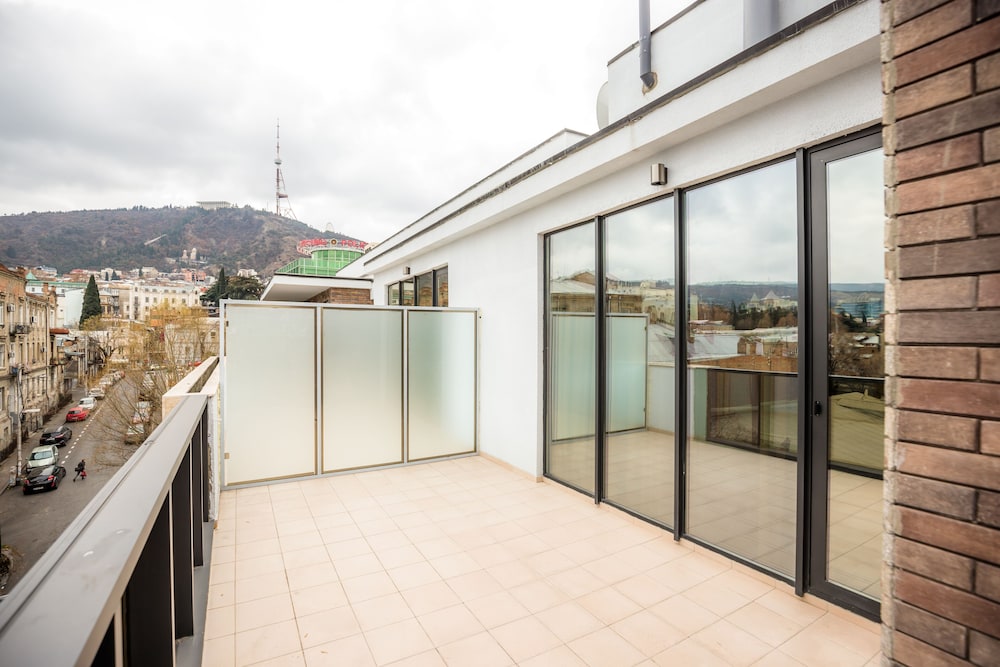 Brosse Garden Hotel in TBILISI