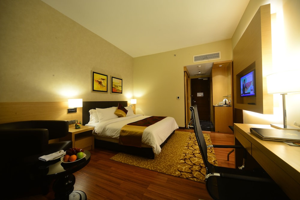 The Light Hotel Penang 12/53