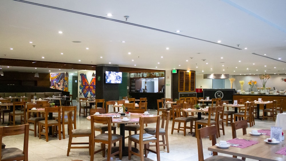 Holiday Inn Mexico Zona Centro by IHG 40/50
