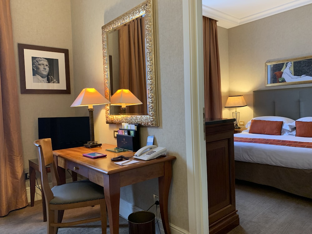 Dei Mellini Hotel 15/72