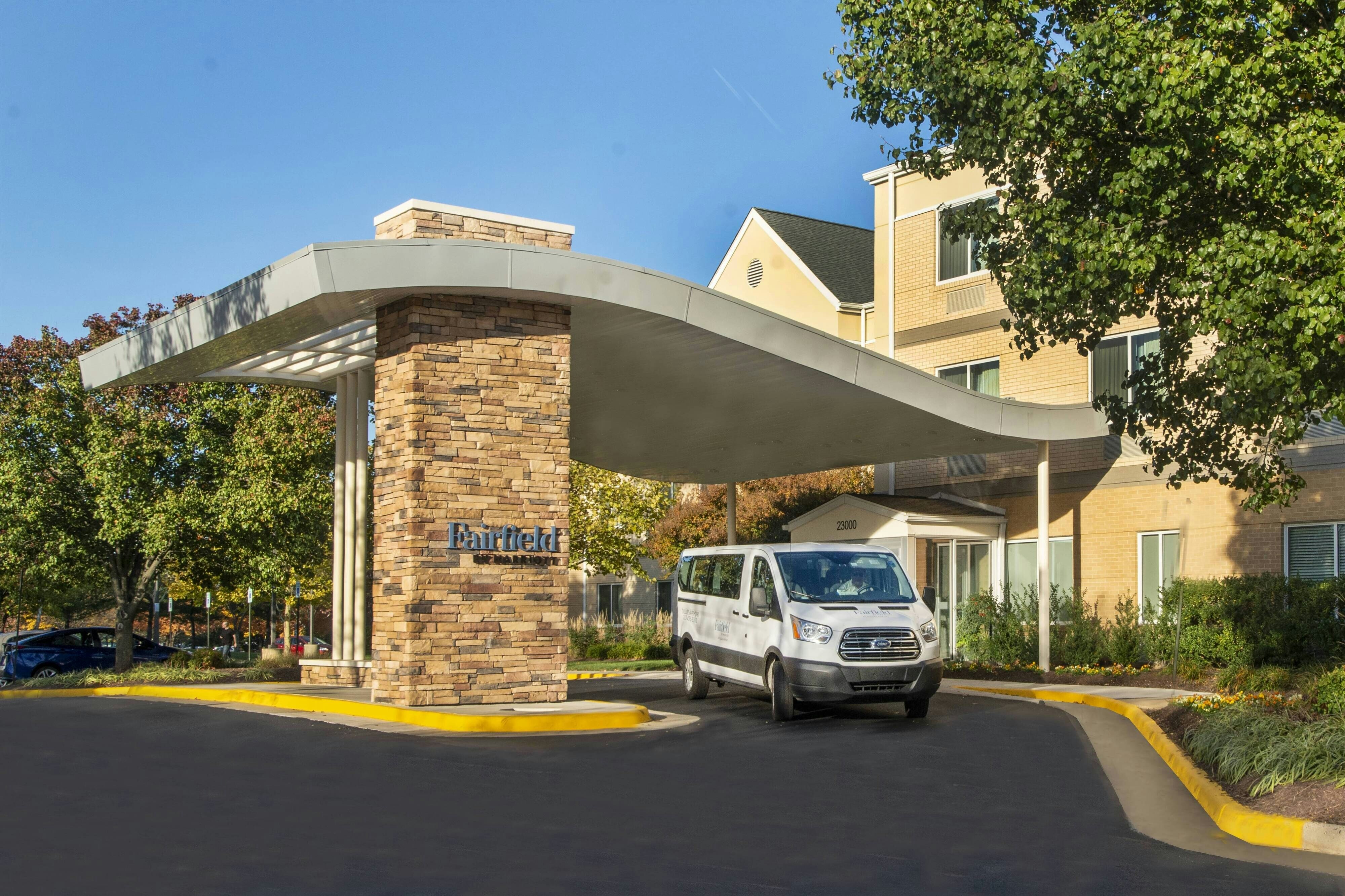 Fairfield Inn Suites By Marriott Washington Dulles Airport 24/24