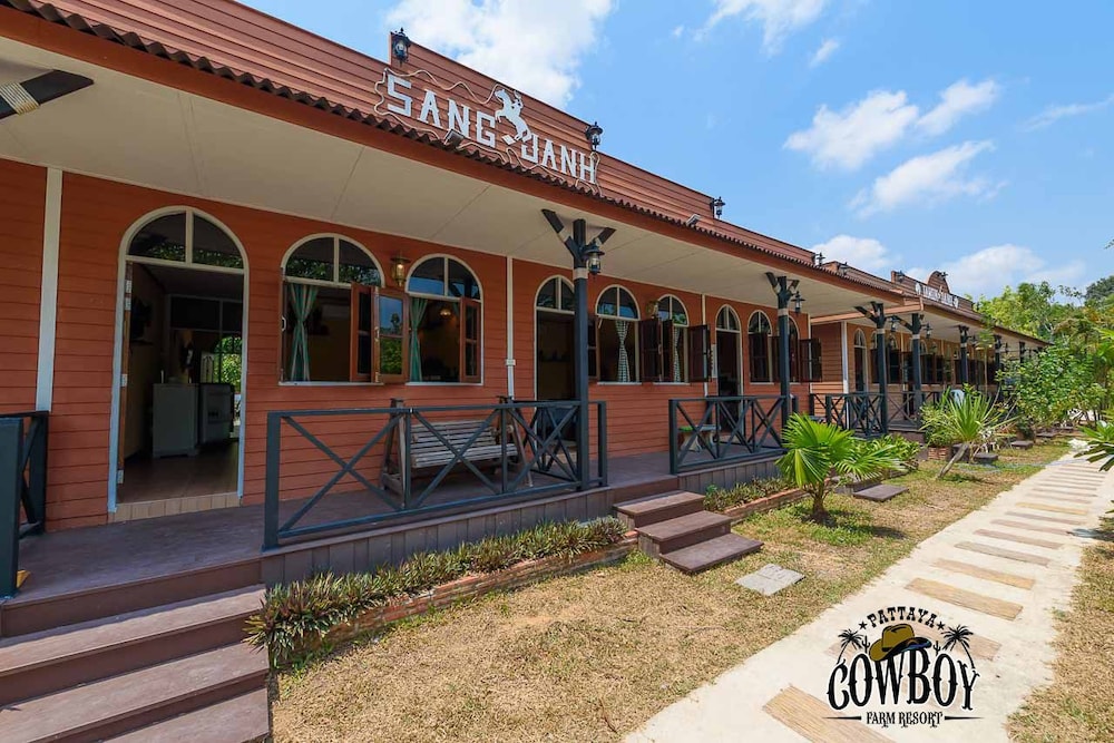 Cowboy Farm Resort Pattaya 9/39