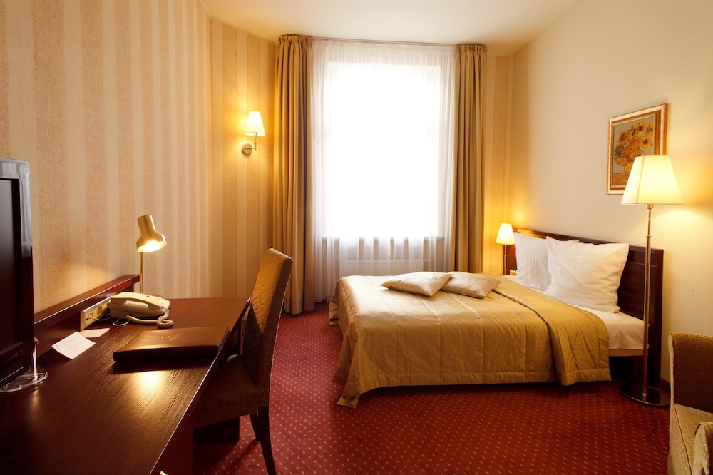 Monika Centrum Hotel 20/69