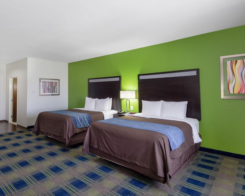 Comfort Inn & Suites Victoria North 21/46
