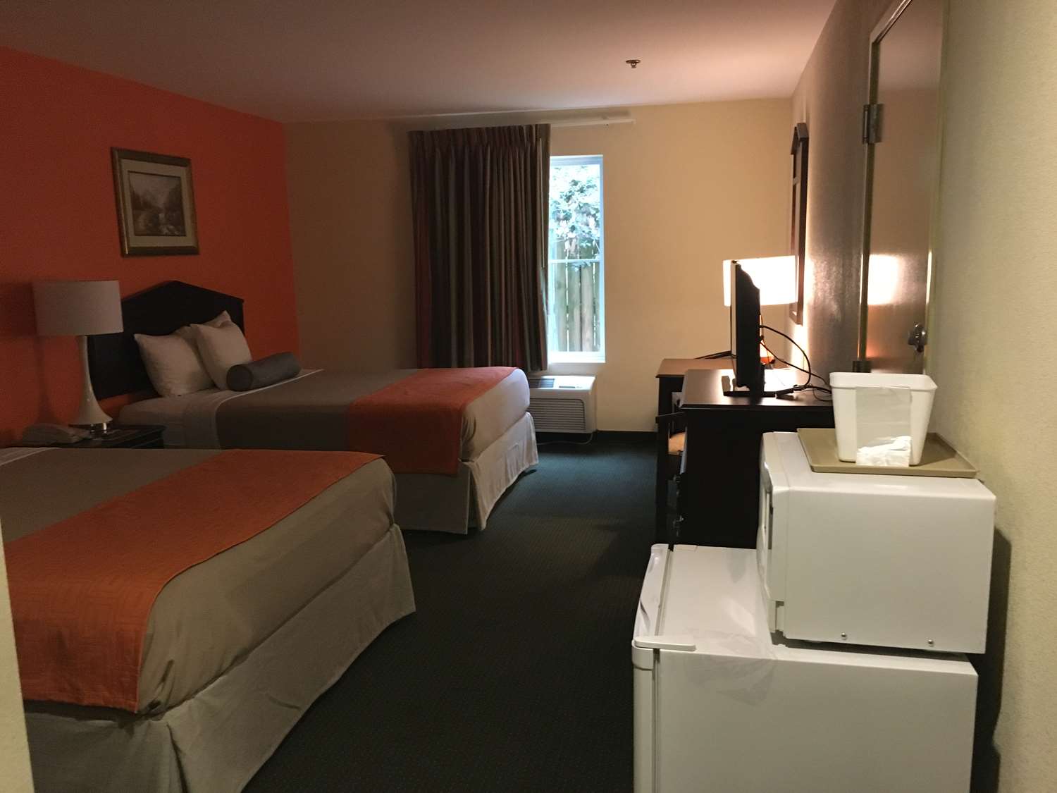 Howard Johnson by Wyndham Houma 10/36