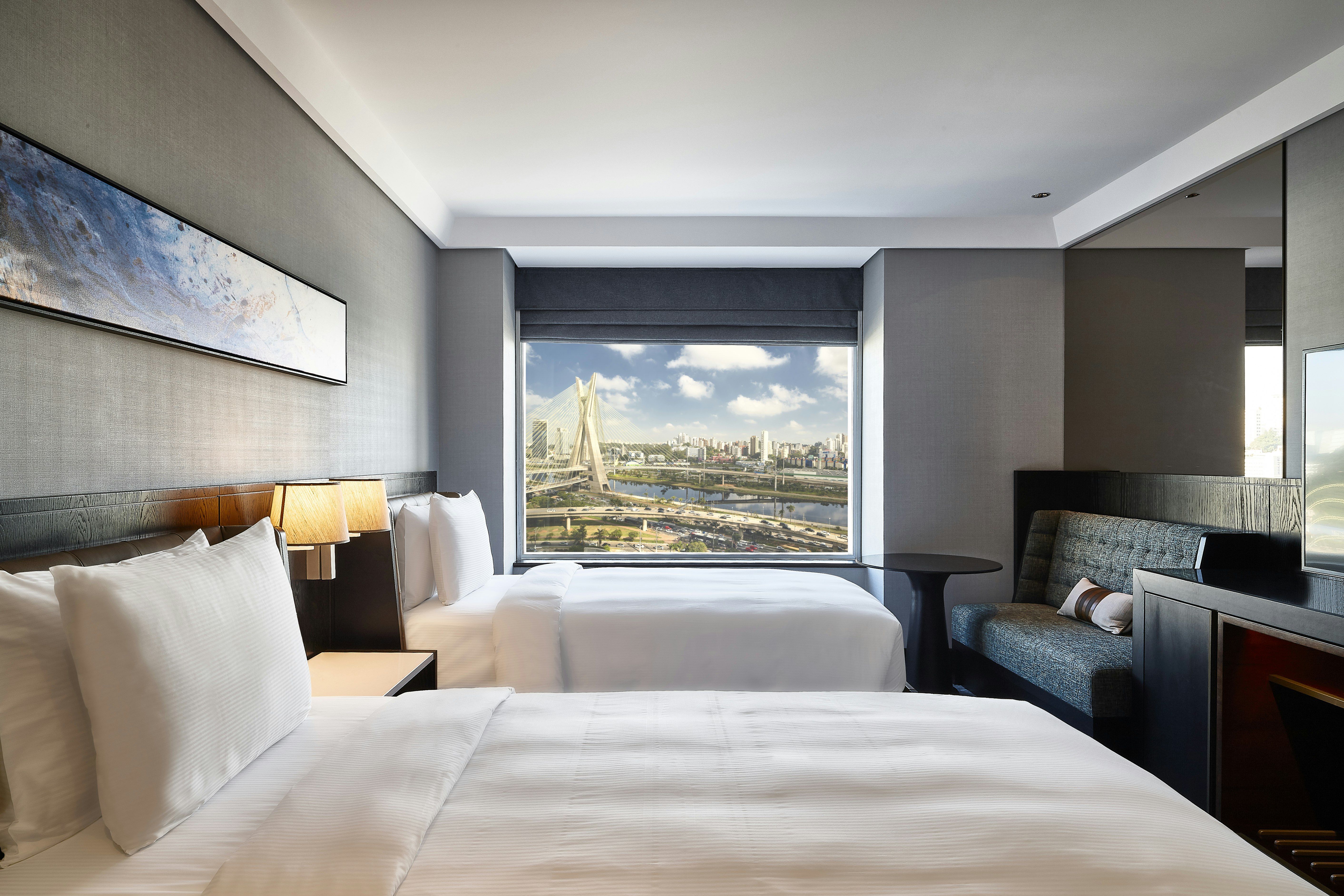 Room, Twin Beds, Bridge View