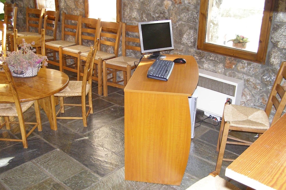Neos Omalos 56/69