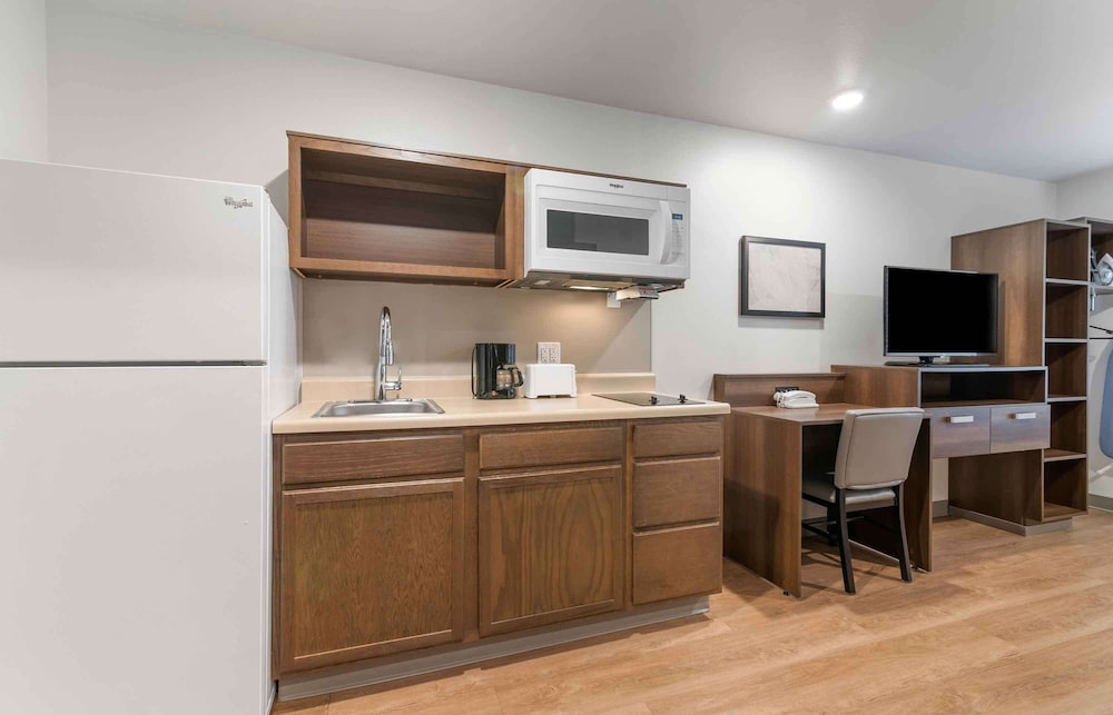 Extended Stay America Suites - Nashua - Merrimack 23/31