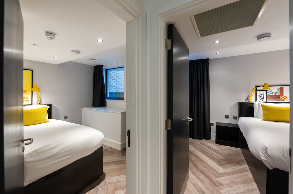 Staycity Aparthotels Dublin Castle 14/33