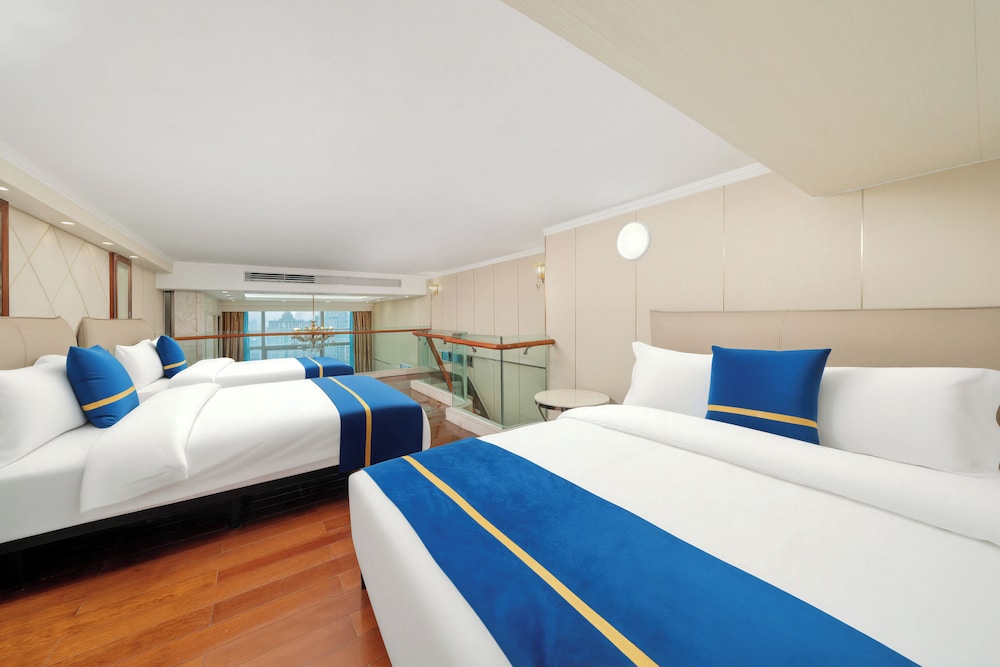 Louidon Mega Apartment Hotel of Kam Rueng Plaza Sunshine 37/77