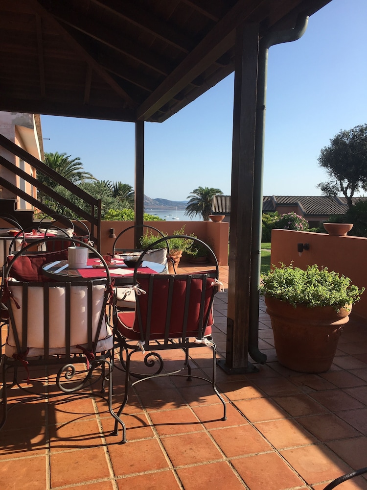 Hotel Cala Rosa 18/50