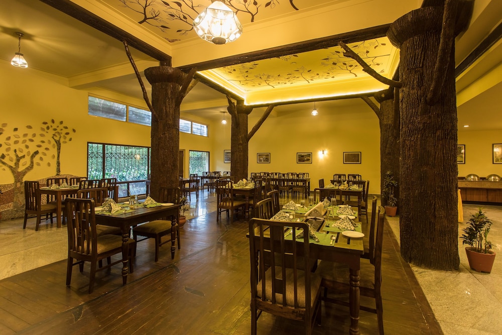 Hotel Coorg International 39/50