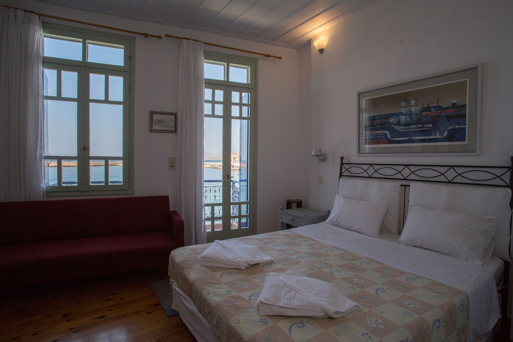 Nostos Beach Boutique Hotel 10/73