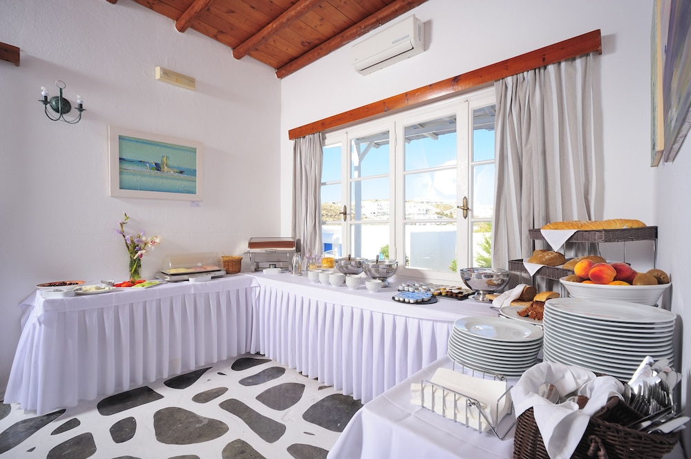 Mykonos Beach Hotel 29/65
