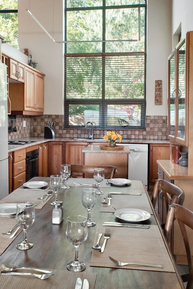 Ama Casa Self Catering Cottages 18/36