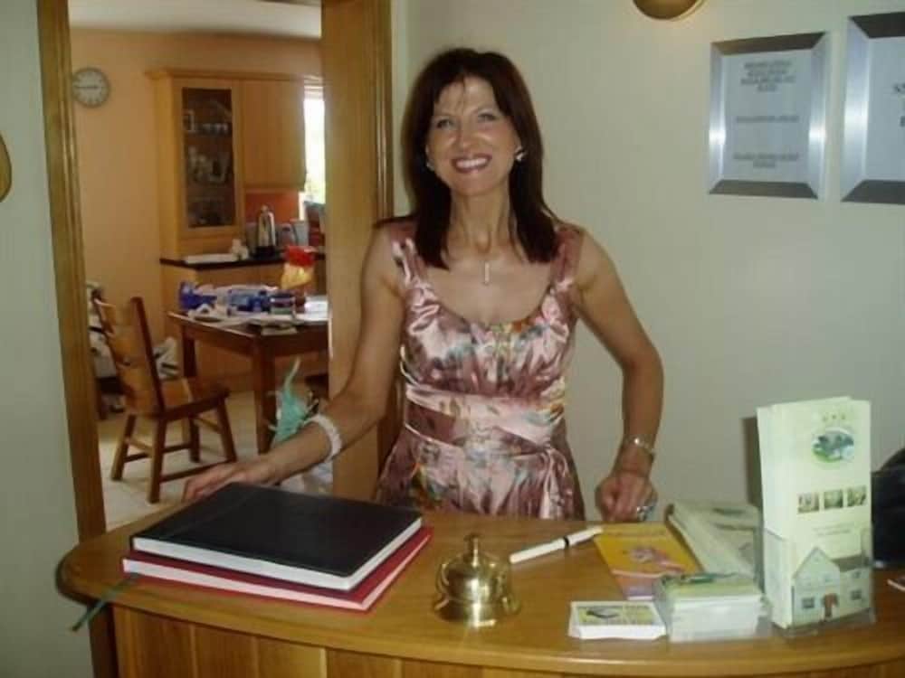 Brooke Lodge Guesthouse 6/40
