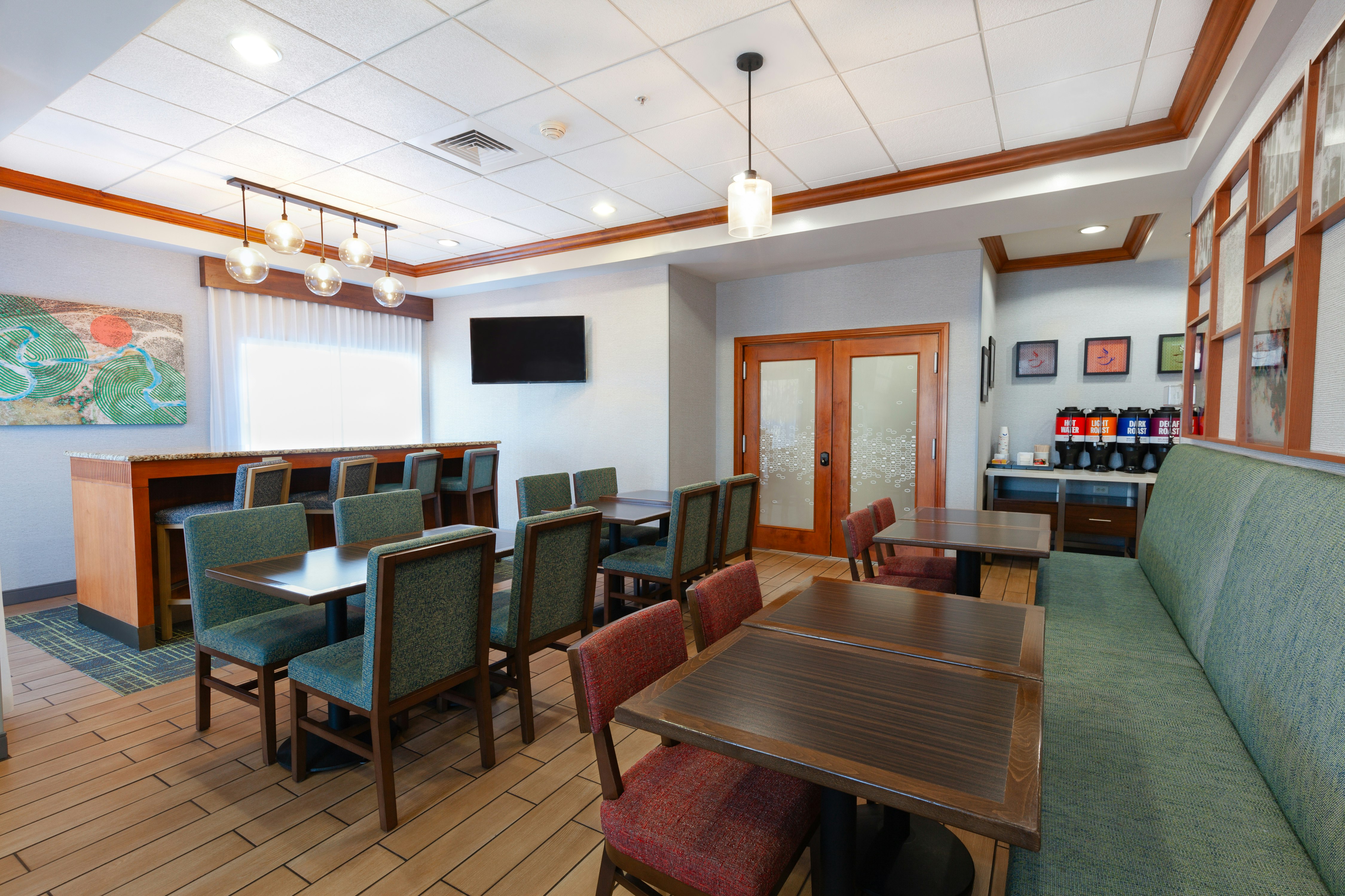 Hampton Inn Richfield 39/56