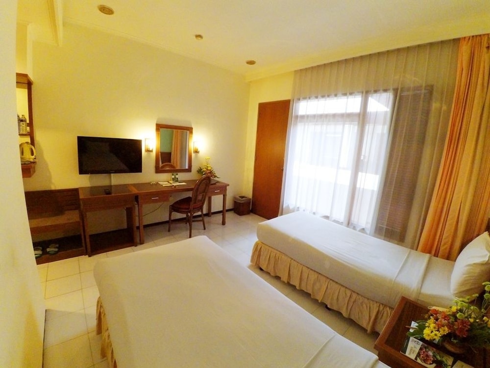 Purnama Hotel 19/50