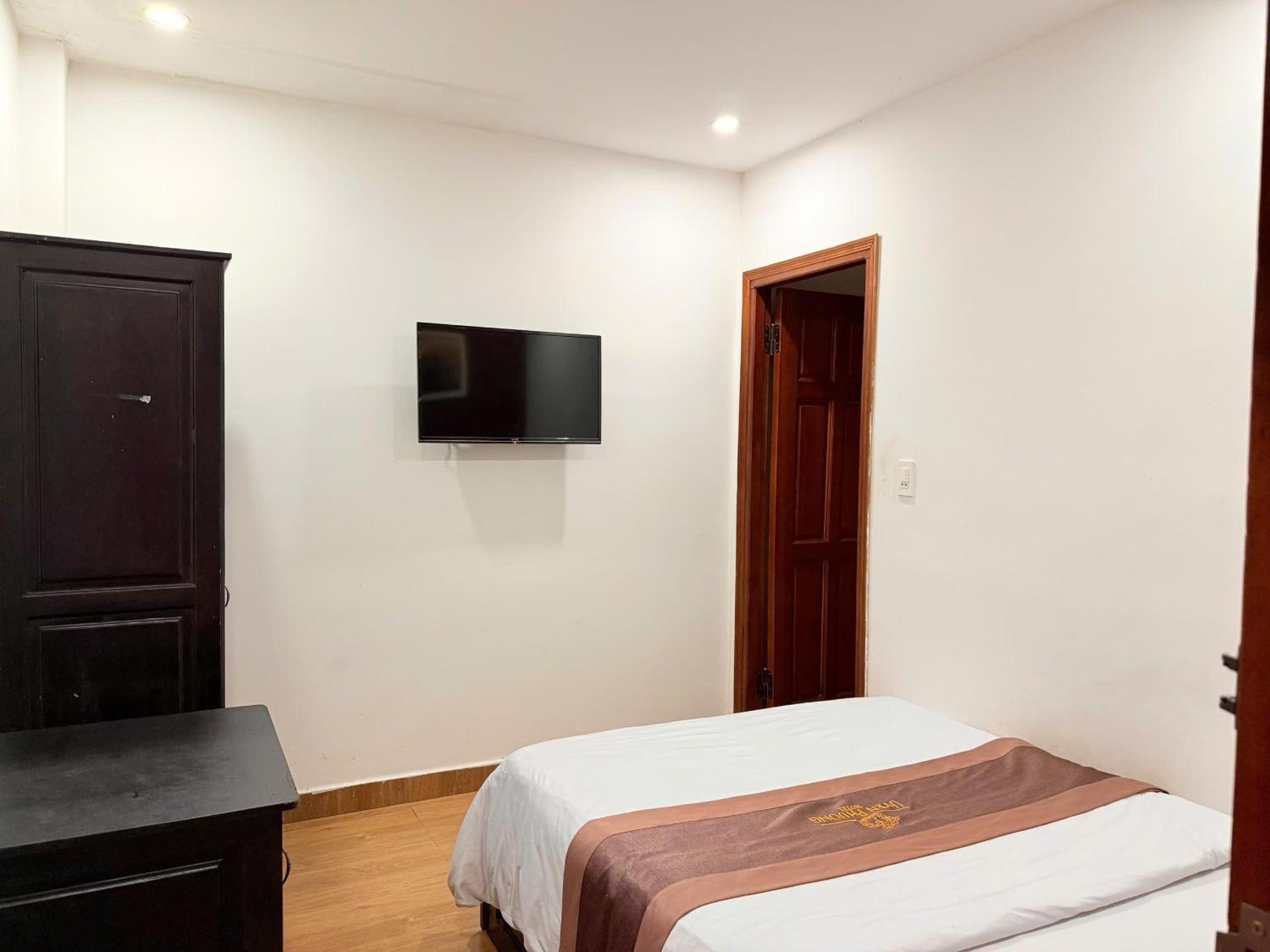 Uyen Phuong Hotel 21/50