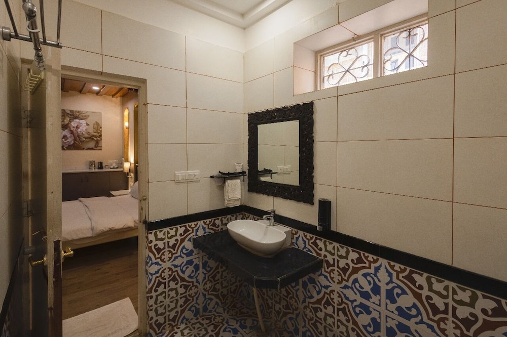 Kuchaman Haveli 49/50