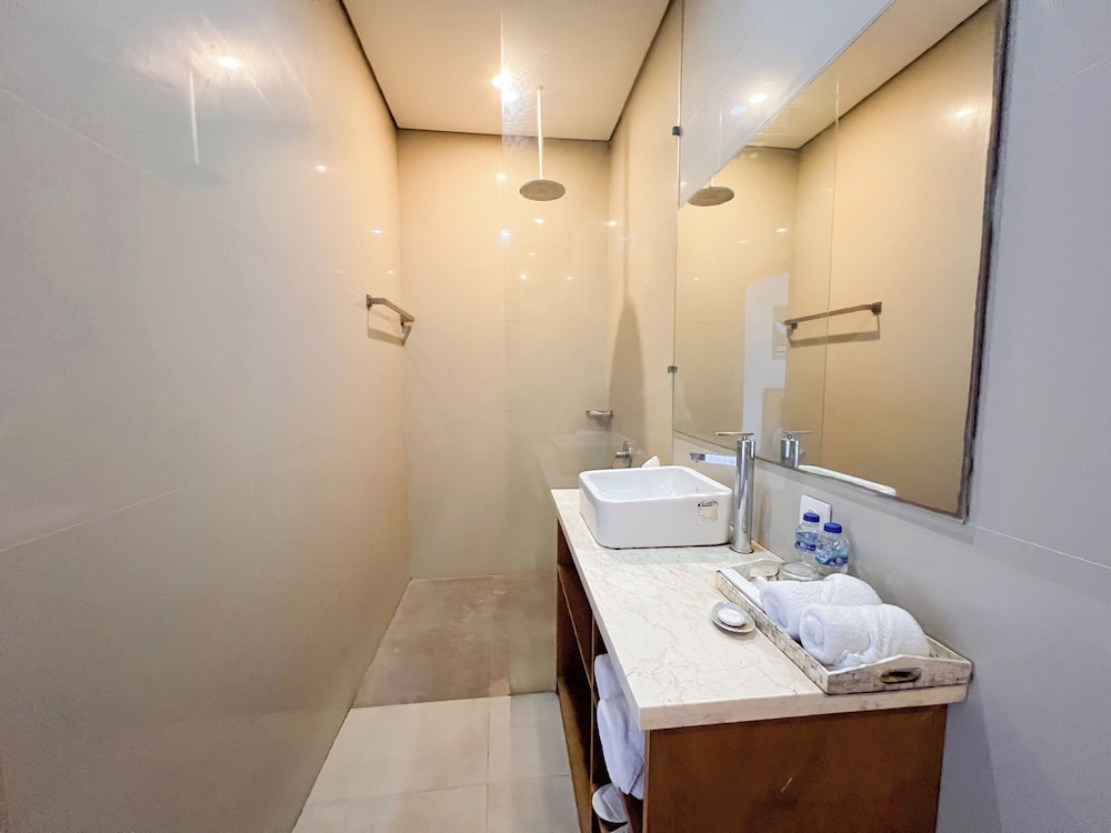 Apple Villa & Suite Seminyak 73/73