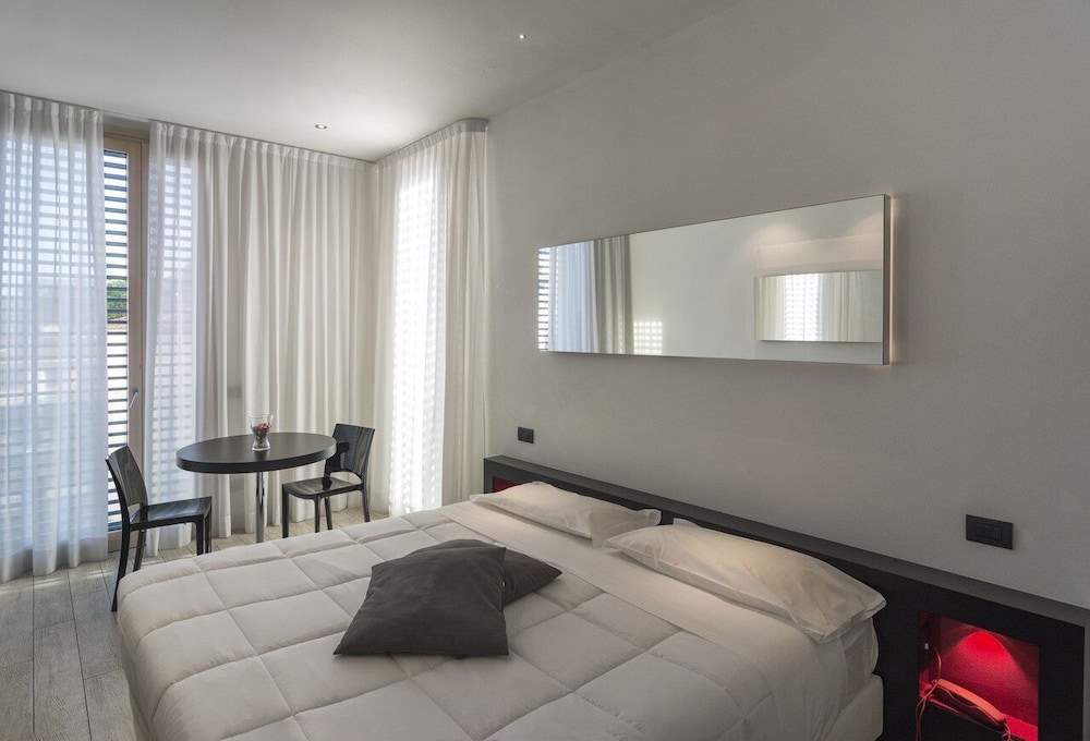 Blue Shades Aparthotel 32/66