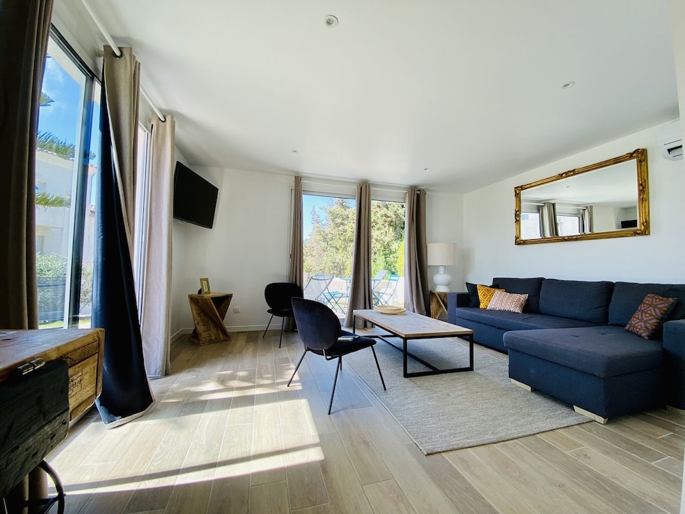 Bella Vista Residence 30/50