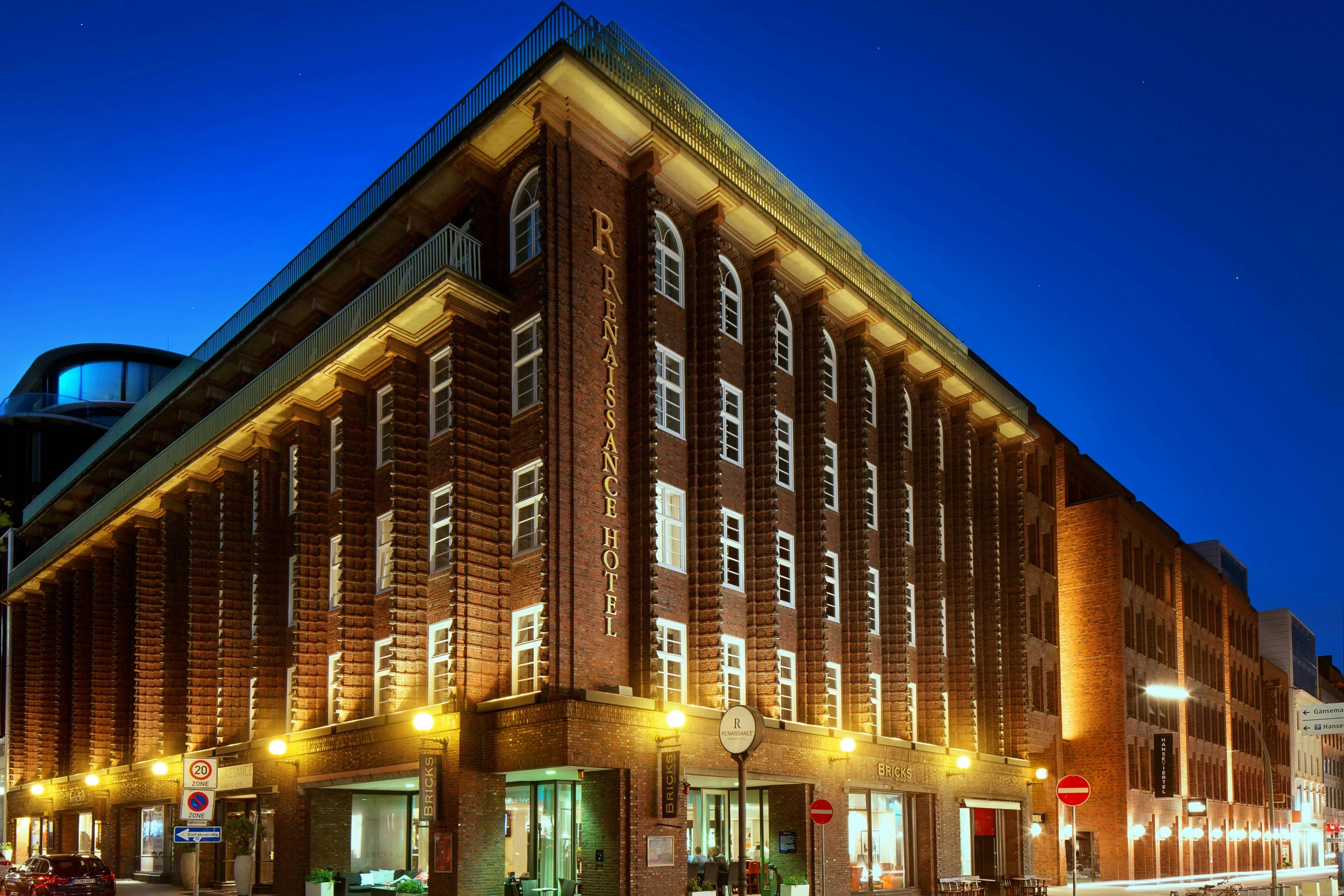 RENAISSANCE HAMBURG HOTEL