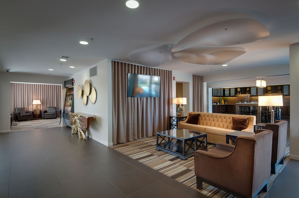 Best Western Plus Rancho Cordova Inn 43/63