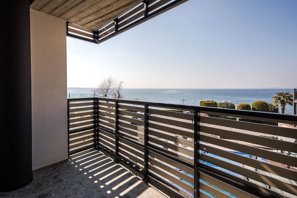 Maisonme Boutique Hotel 2/50