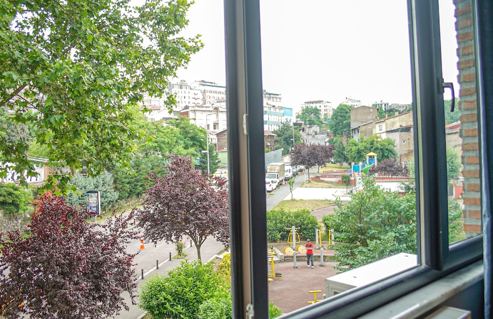 New Taksim Hotel 62/70