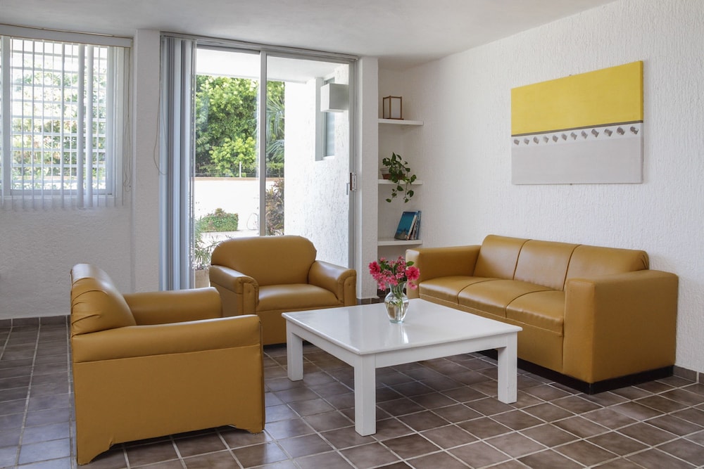 Las Gaviotas Hotel Suites 33/51