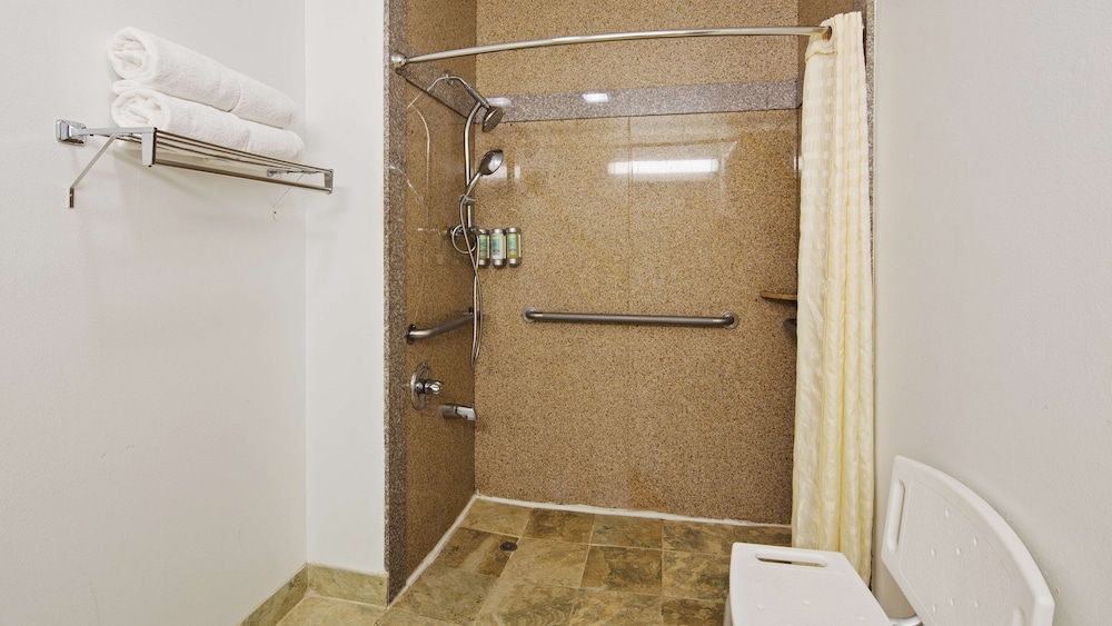 Best Western Inn Of Brenham 21/33