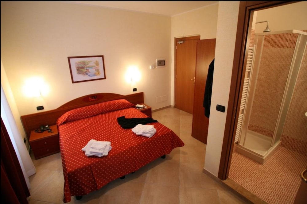Hotel Della Volta 5/17