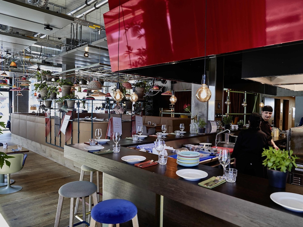 25Hours Hotel Zurich Langstrasse 64/82