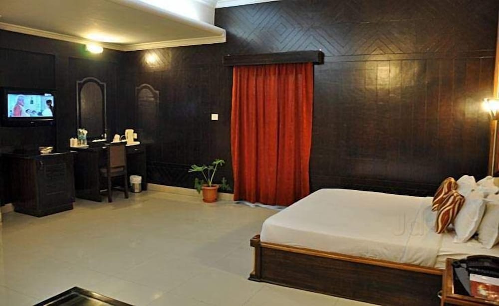 Hotel Rudra Continental 17/47