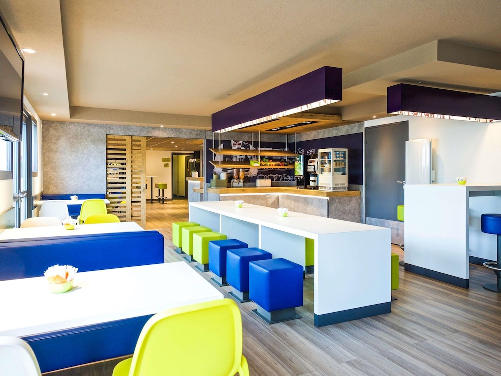 Ibis Budget Pau Est 53/71