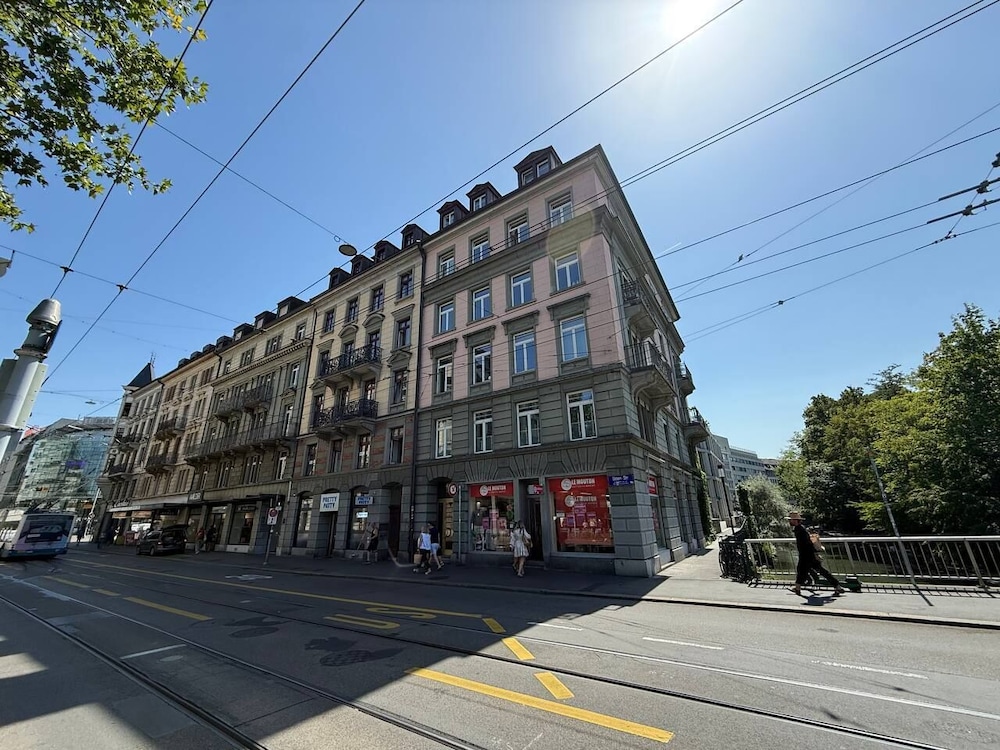 Lowenplatz Apartment Near Station By Airhome 25/33