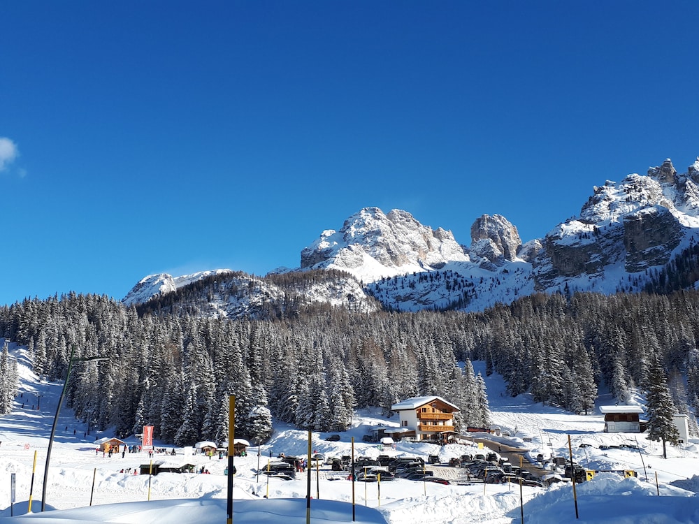 HOTEL SORAPISS 8/65