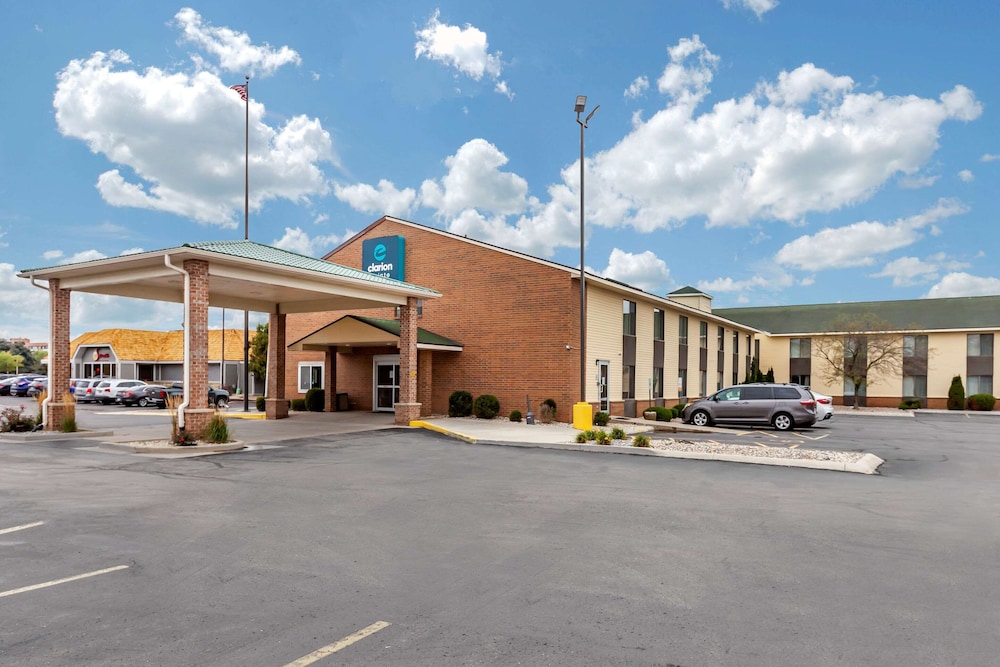 Clarion Pointe Racine - Mount Pleasant 29/36