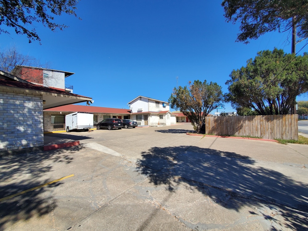 River Inn Motel (ex. Rodeway Inn Downtown) 6/29