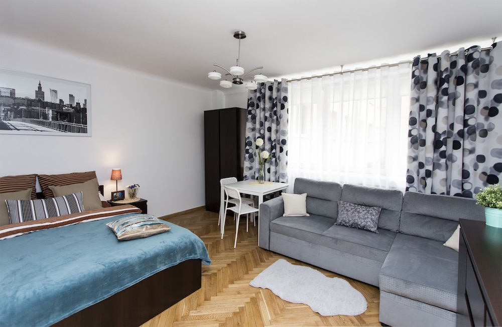 Warsawrent Apartments Centralna 18/38