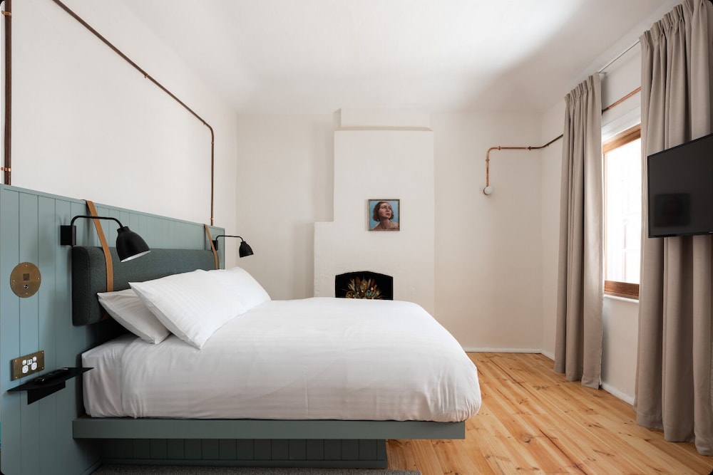 Garde Hotel (Warders Hotel) 13/46