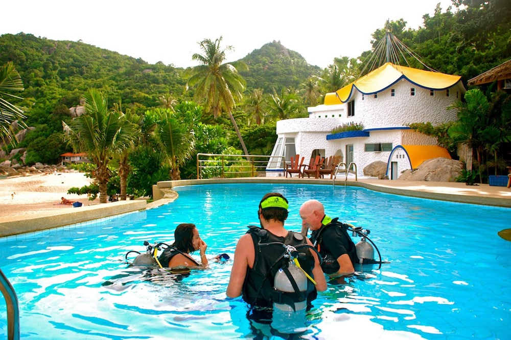 Lub d Koh Tao Tanote Bay 55/63