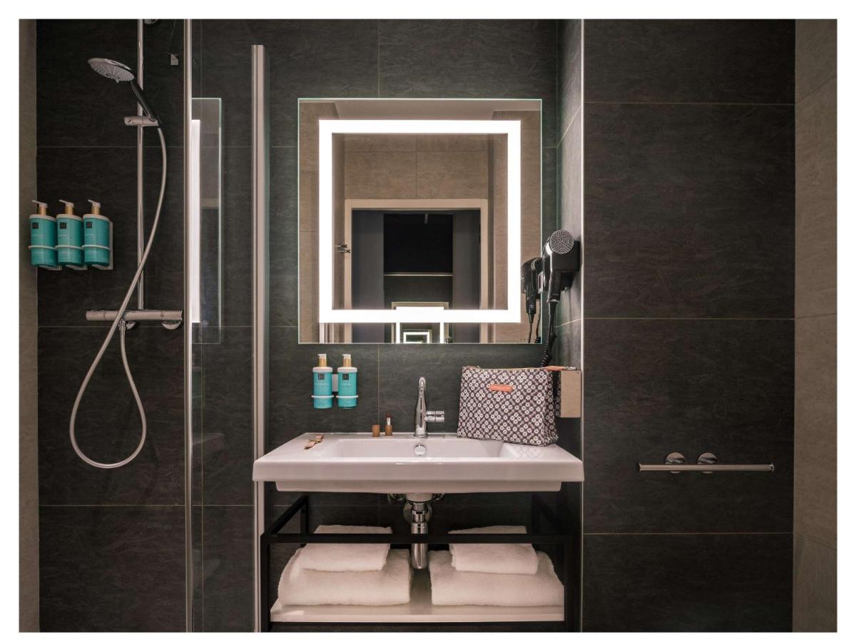 غرفة بشرفة، Novotel Paris Val de Fontenay 5/5