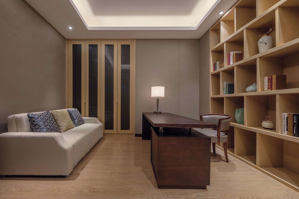 Hilton Haikou Residences 52/84