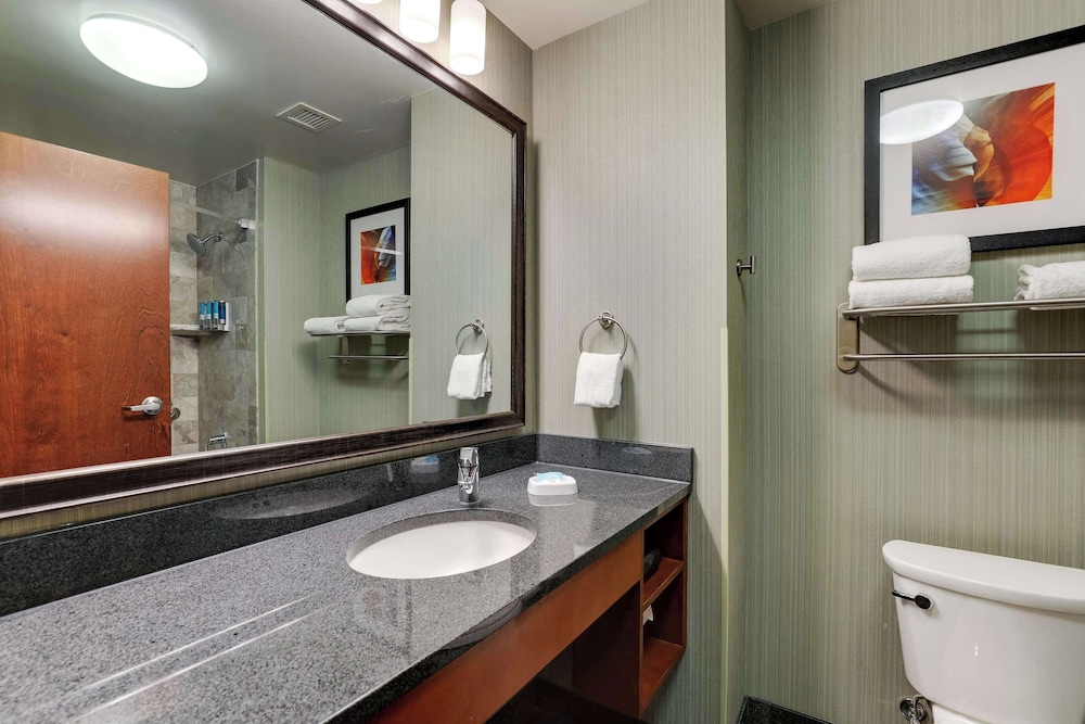 Drury Inn and Suites Phoenix Chandler Fashion Center 48/50