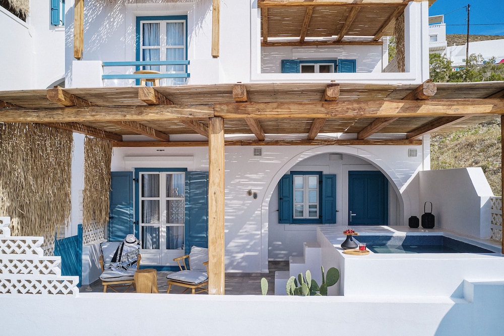 Chrysalis Boutique Hotel 4/50