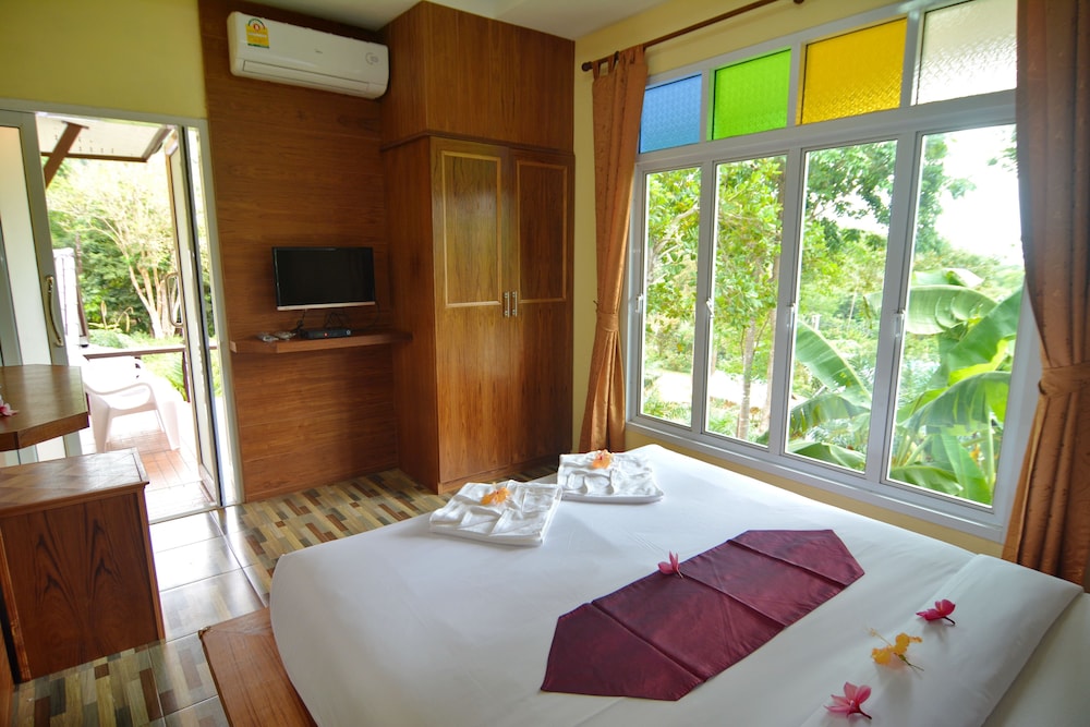 Phuchawee Lanta Villa 36/57