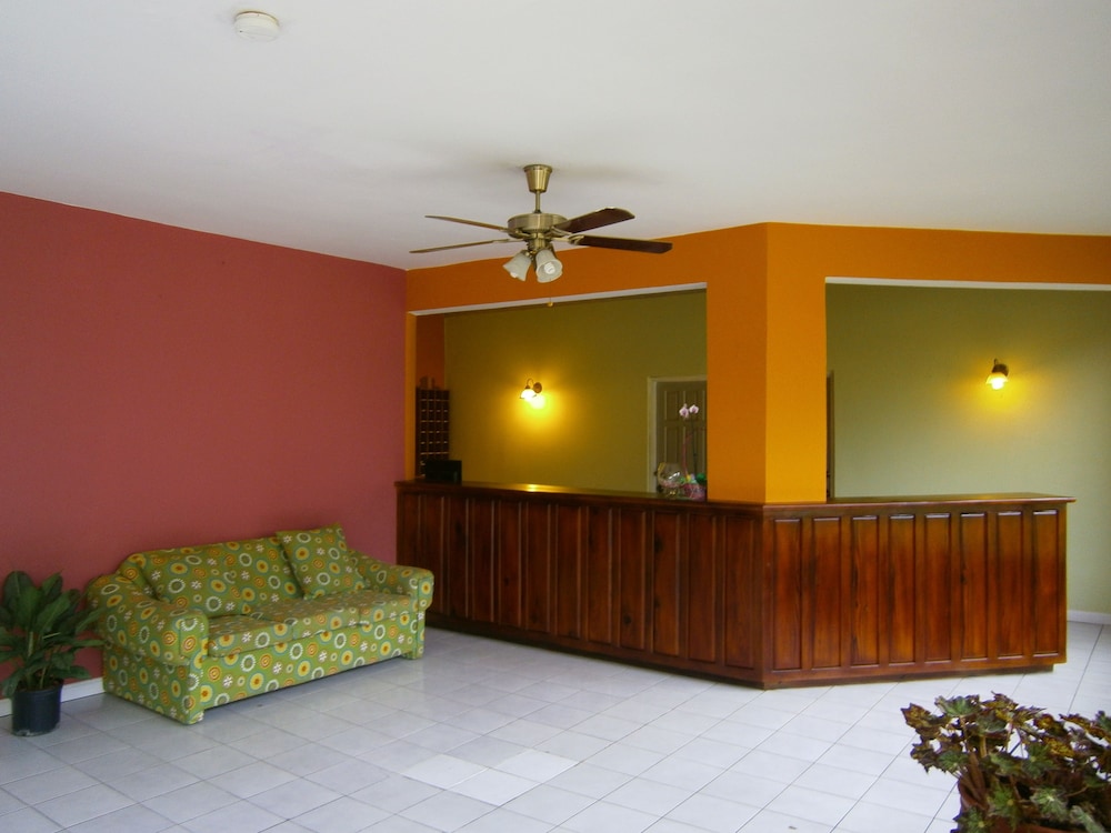 Coral Seas Beach Resort 21/58